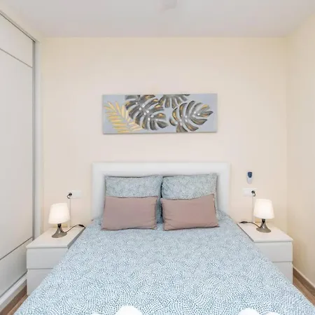 New 1br Centre Appartement *
