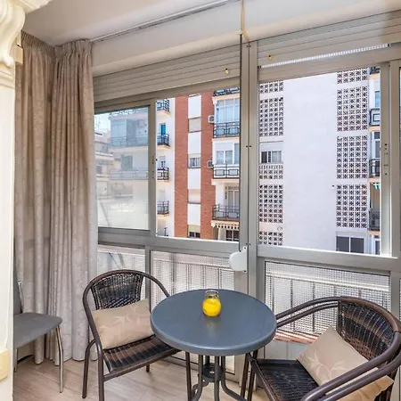 New 1br Centre Appartement